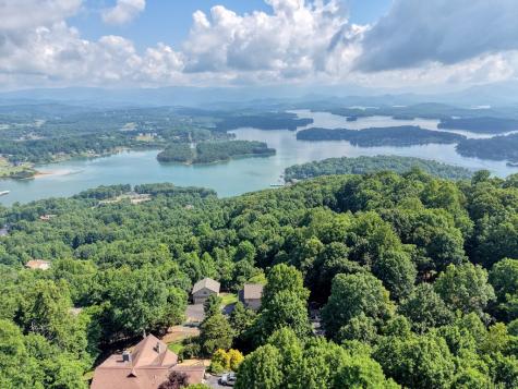 880 Locust Trail Hiawassee GA 30546