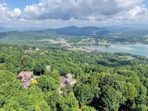 880 Locust Trail Hiawassee GA 30546