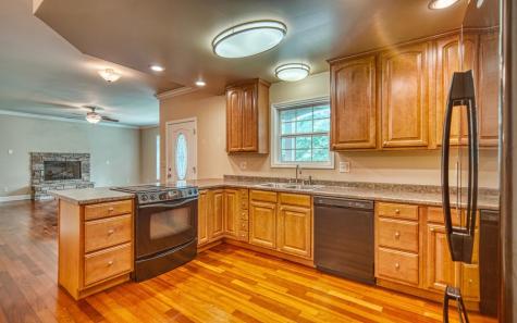 2501 Leisure Lane Young Harris GA 30582