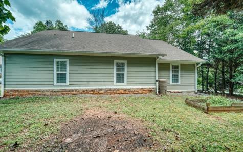 2501 Leisure Lane Young Harris GA 30582