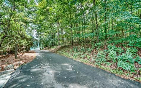 2501 Leisure Lane Young Harris GA 30582