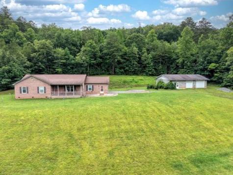 200 Gold Leaf Lane Murphy NC 28906