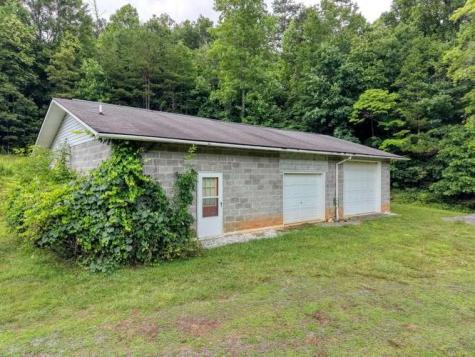 200 Gold Leaf Lane Murphy NC 28906