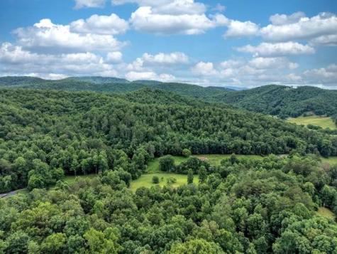 200 Gold Leaf Lane Murphy NC 28906