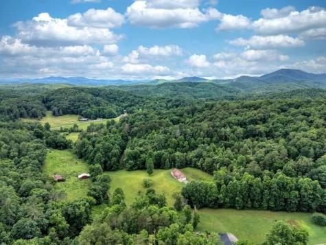 200 Gold Leaf Lane Murphy NC 28906