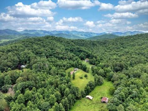 200 Gold Leaf Lane Murphy NC 28906
