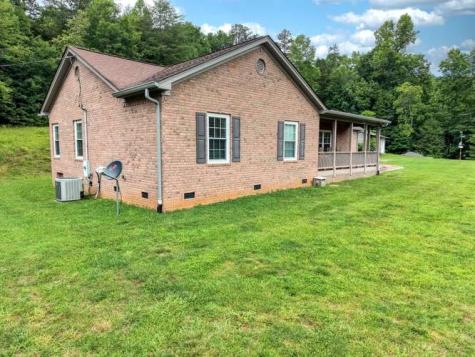200 Gold Leaf Lane Murphy NC 28906
