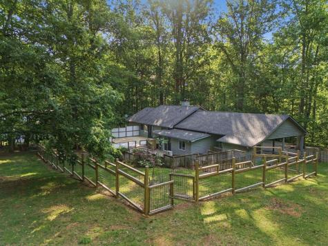 1677 Long Ridge Road Hiawassee GA 30546