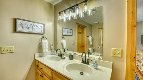 119 Bear Court Ellijay GA 30540