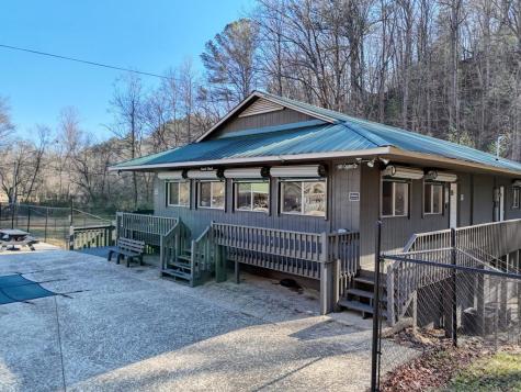 119 Bear Court Ellijay GA 30540