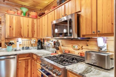 808 Granite Drive Hayesville NC 28904