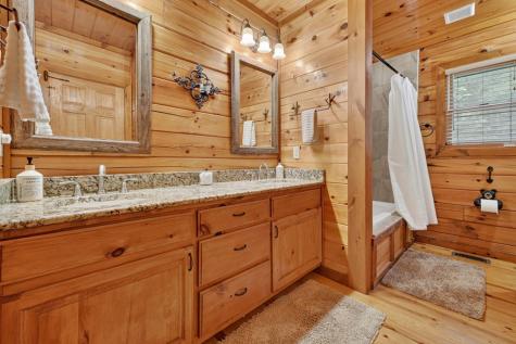 115 Fox Run Drive Blue Ridge GA 30513