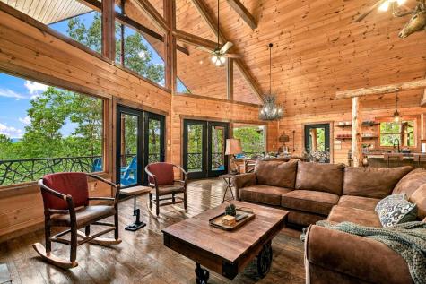 560 Endless View Road Mineral Bluff GA 30559