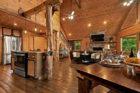560 Endless View Road Mineral Bluff GA 30559