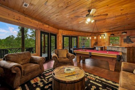 560 Endless View Road Mineral Bluff GA 30559