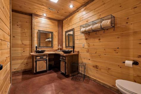 560 Endless View Road Mineral Bluff GA 30559