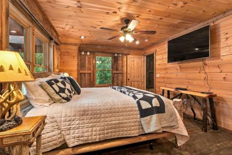 560 Endless View Road Mineral Bluff GA 30559