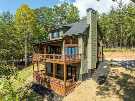 108 Wildflower Drive Mineral Bluff GA 30559