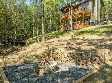 108 Wildflower Drive Mineral Bluff GA 30559