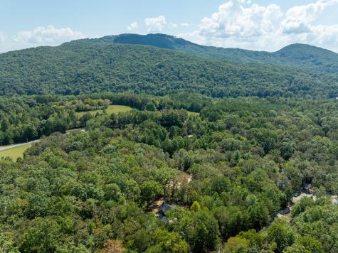 108 Wildflower Drive Mineral Bluff GA 30559