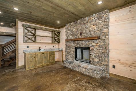108 Wildflower Drive Mineral Bluff GA 30559