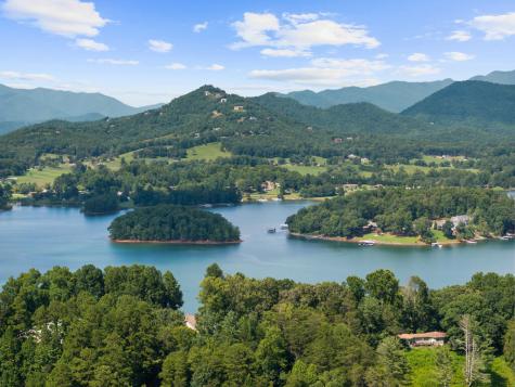 728 Bell Creek Road Hiawassee GA 30546