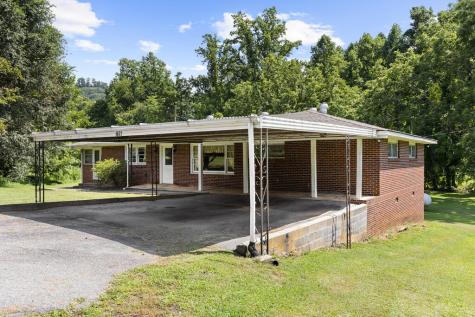 728 Bell Creek Road Hiawassee GA 30546