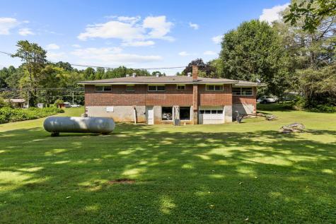 728 Bell Creek Road Hiawassee GA 30546