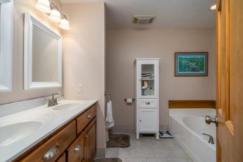 359 Caldwell Overlook Brasstown NC 28902