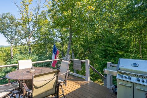 359 Caldwell Overlook Brasstown NC 28902