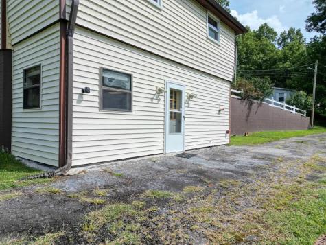 733 Jones Street Blairsville GA 30512