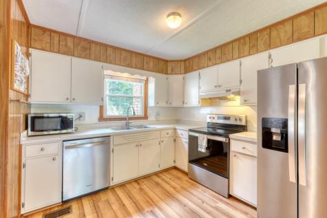 733 Jones Street Blairsville GA 30512