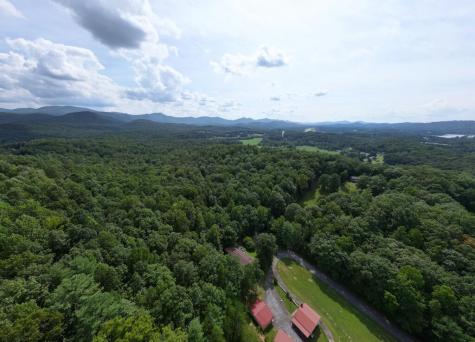 733 Jones Street Blairsville GA 30512