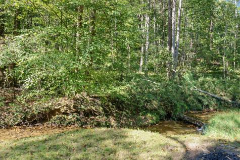 15 Padget Lane Ellijay GA 30540