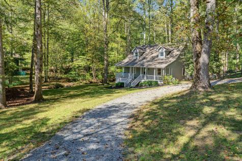 15 Padget Lane Ellijay GA 30540