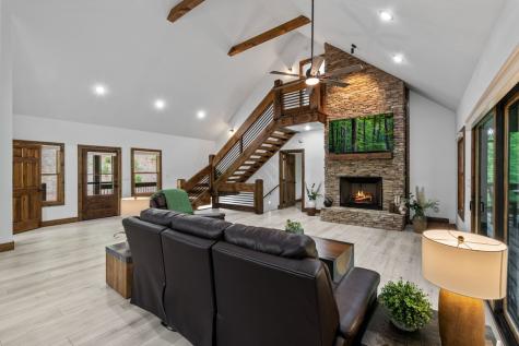 60 Weeks Lane Ellijay GA 30540