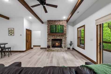 60 Weeks Lane Ellijay GA 30540