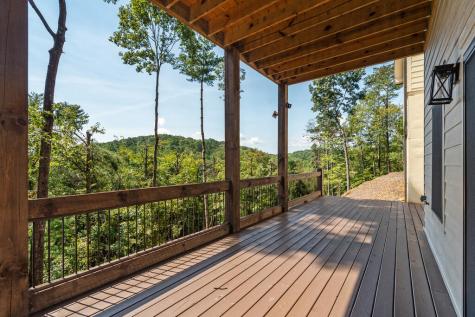 60 Weeks Lane Ellijay GA 30540