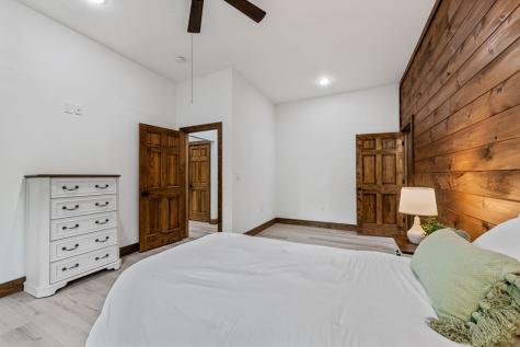 60 Weeks Lane Ellijay GA 30540