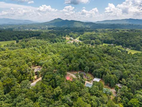 26 Carrolls Ridge Murphy NC 28906