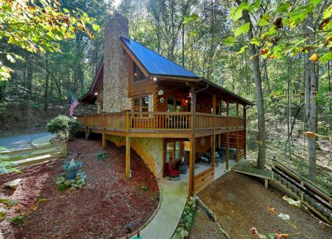 196 Mossy Rock Lane Ellijay GA 30540