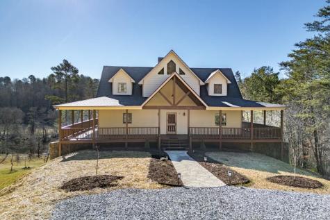 661 Toccoa River Forest Mineral Bluff GA 30559