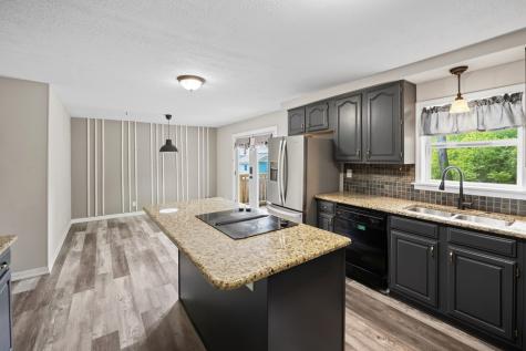 1243 Sycamore Street Young Harris GA 30582