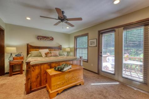 2592 Caney Creek Road Murphy NC 28906