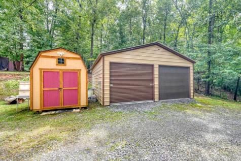 2592 Caney Creek Road Murphy NC 28906