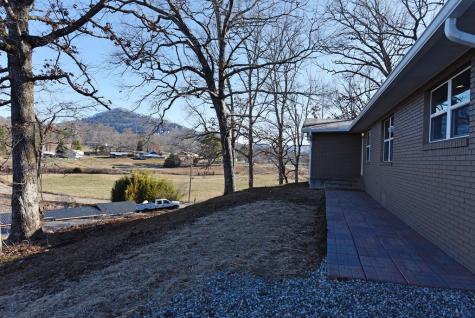 16 Sims Road Hiawassee GA 30546