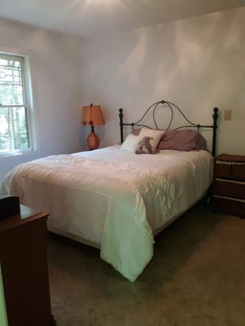 200 Artist Way Brasstown NC 20906