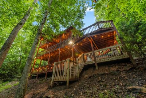 126 Brookwood Drive Blue Ridge GA 30513