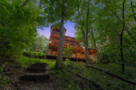 126 Brookwood Drive Blue Ridge GA 30513