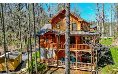 627 Walker Ridge Ellijay GA 30540